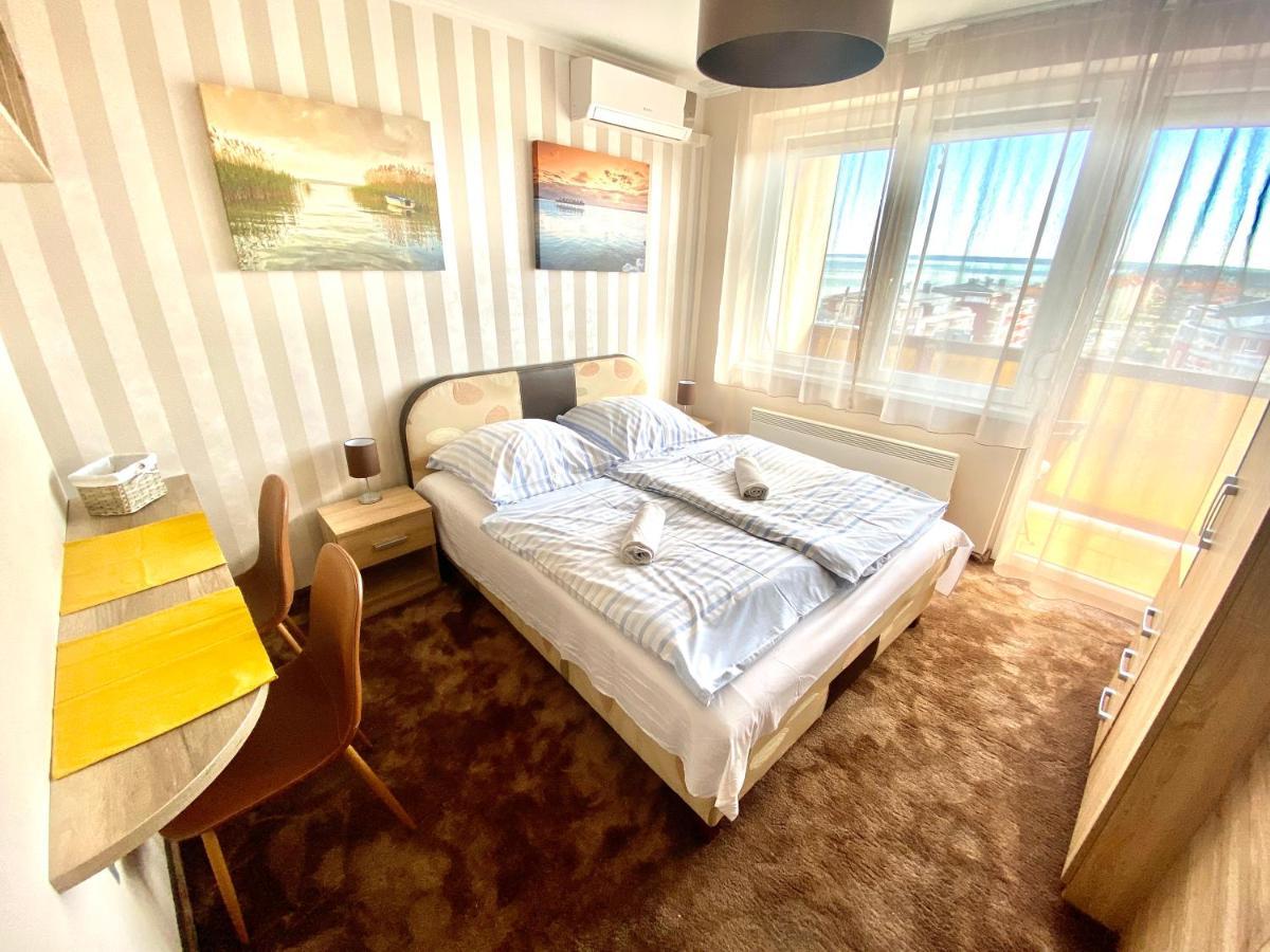 Aqua Blue Apartmanok - Siófok Exteriér fotografie